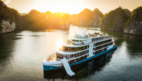 Awaken to luxury in Halong Bay’s emerald waters